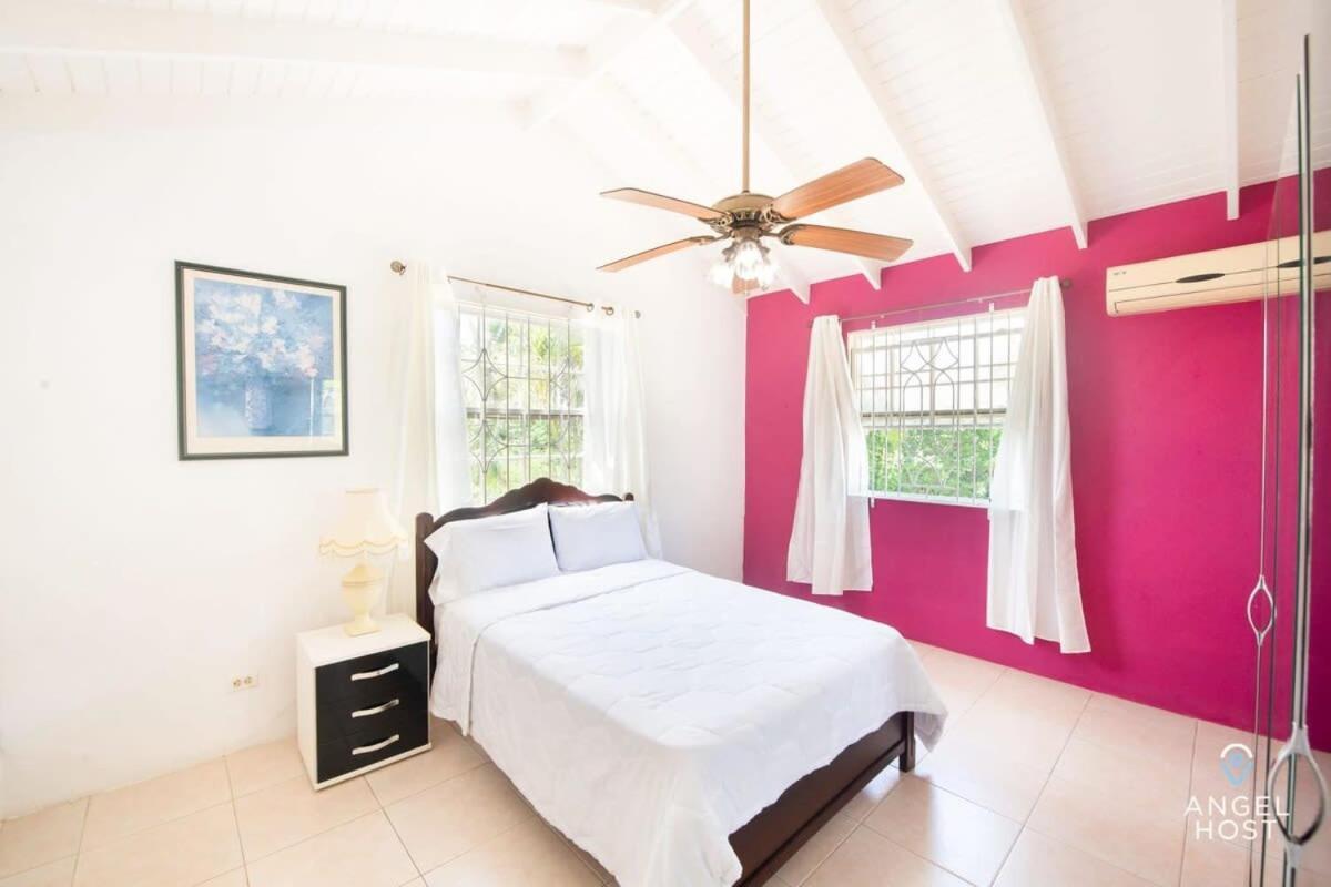 Beachy Cottage I Kitchen I Wi-Fi I Shaded Cabana I Parking Saint Phillip Exterior foto